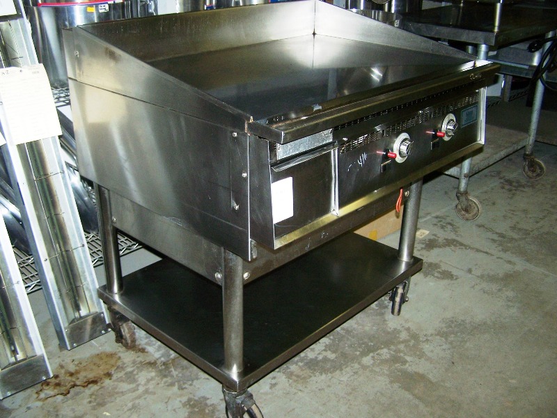KEATING 36X30 MIRACLEAN GRIDDLE WITH STAND