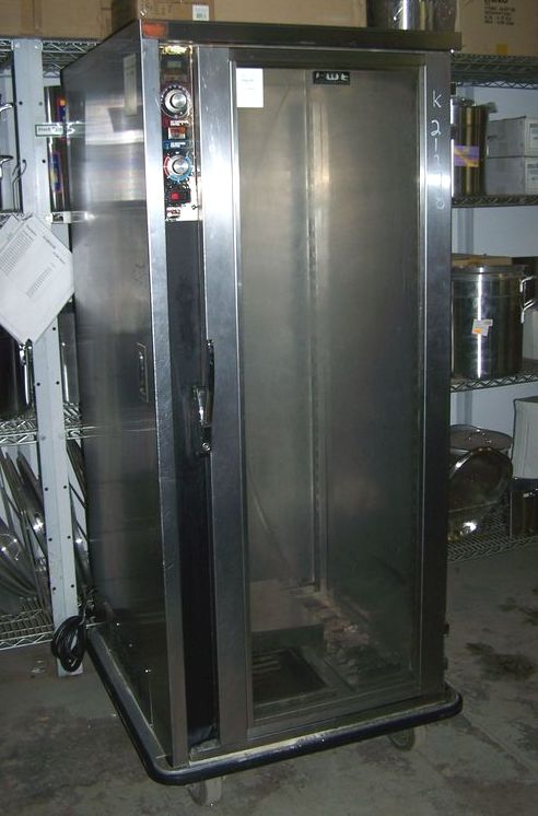FWE FOOD WARMING CABINET PROOFER ON CASTERS 29 X 31 X 69