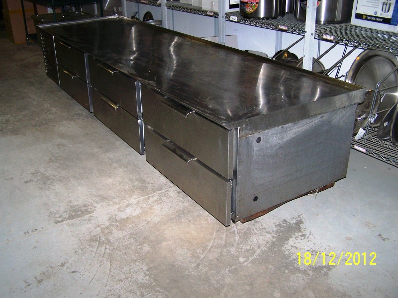 RANDELL 6 DRAWER REFRIGERATED EQUIPMENT STAND ON CASTERS - Click Image to Close