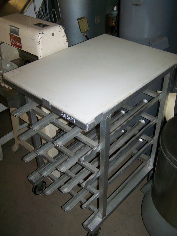 HALF SIZE CAN RACK W/POLY TOP ON CASTERS