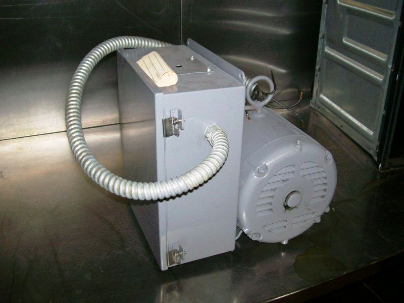 PHASE CONVERTER / 208 VOLT / 1 TO 3 PHASE / 5 HP