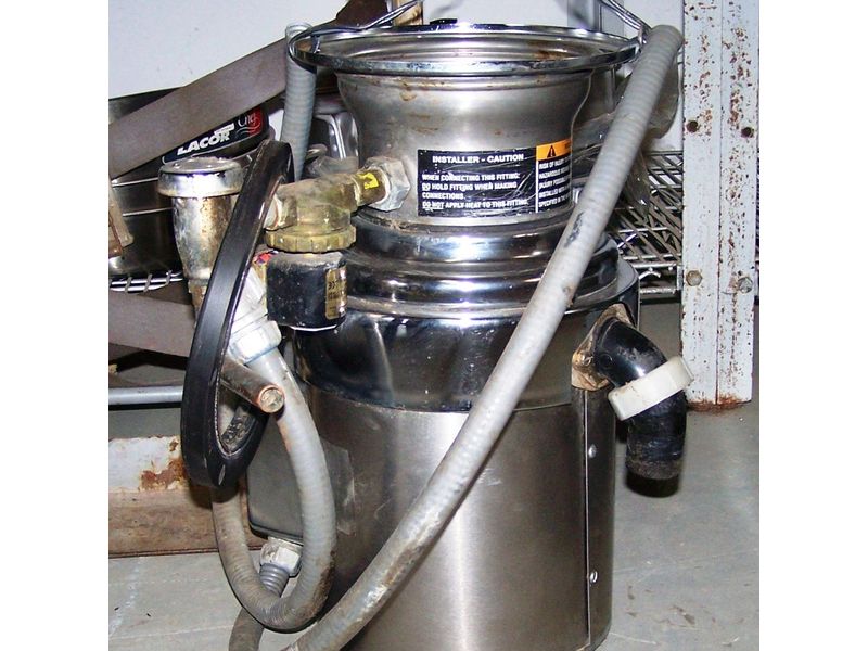 IN-SINK-ERATOR WASTE DISPOSAL MACHINE - 1 HP - Click Image to Close