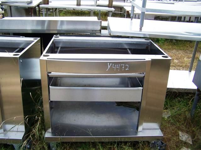 S/S ROLLING CABINET - NO TOP - DRAWERS - CASTERS