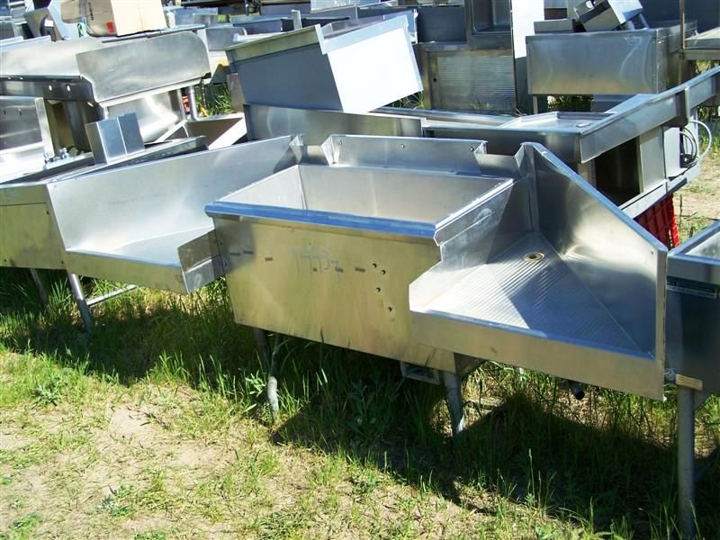 S/S UNDERBAR SECTION - ICE BIN W/COLD PLATE AND RT/LFT ANGLED DR