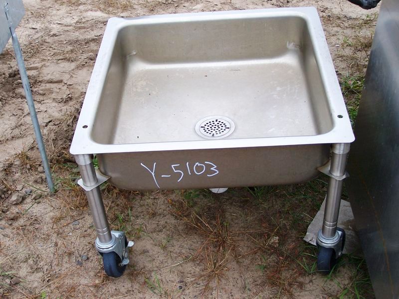 SS MOP SINK ON CASTERS 27 X 25 NSF