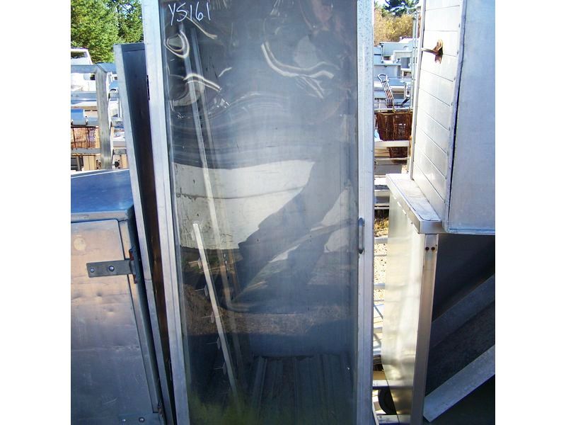 HOLDING CABINET PLEXI GLASS DOOR NOT ATTACHED ON CASTERS 28 X 31