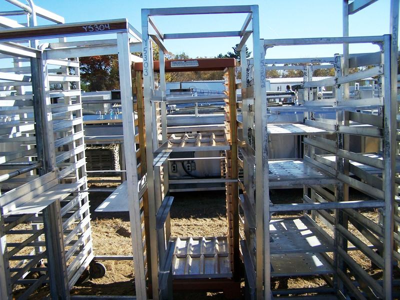 FULL SIZE SHEET PAN RACK ON LEGS 17.75 X 25.5 X 64 - Click Image to Close