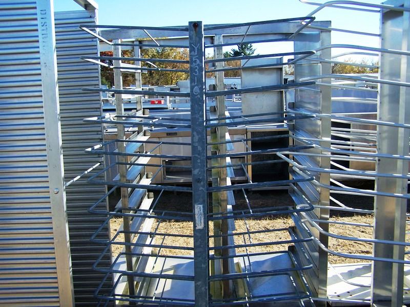 UNION PRODUCTS FULL SIZE SHEET PAN RACK ON CASTERS 34 X 23.5 X 6 - Click Image to Close