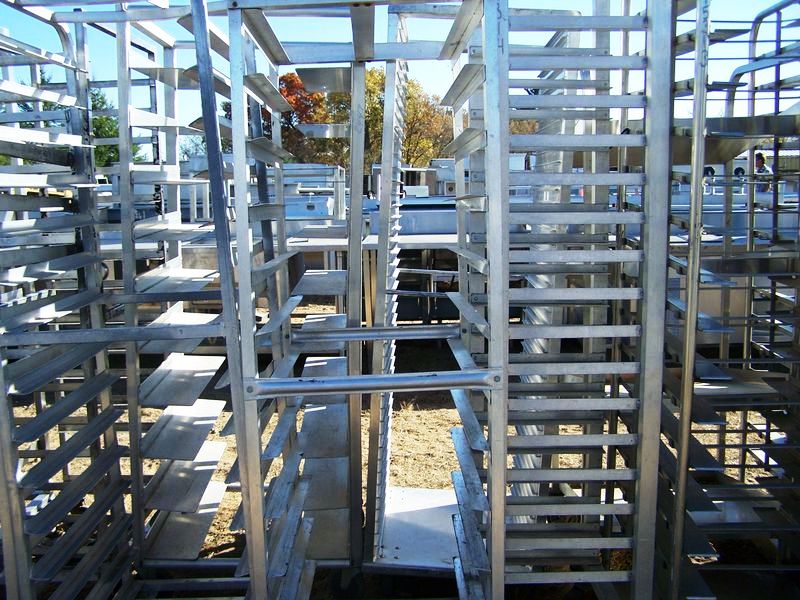 FULL SIZE SHEET PAN RACK ON GROUND 20.5 X 28 X 64 NSF - Click Image to Close