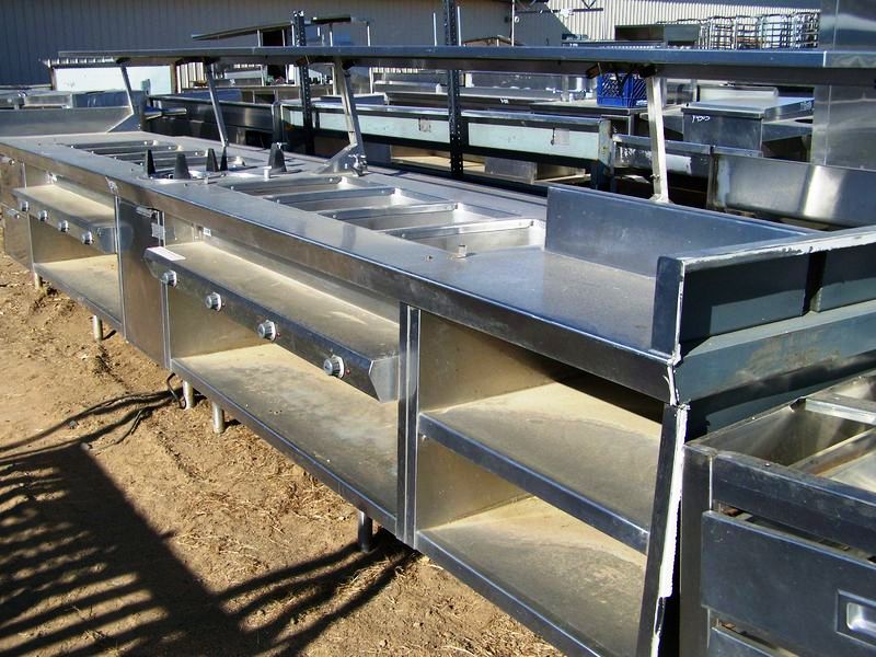 STAINLESS STEEL 8 WELL STEAM TABLE WITH 2 PLATE RISERS 1 CABINET