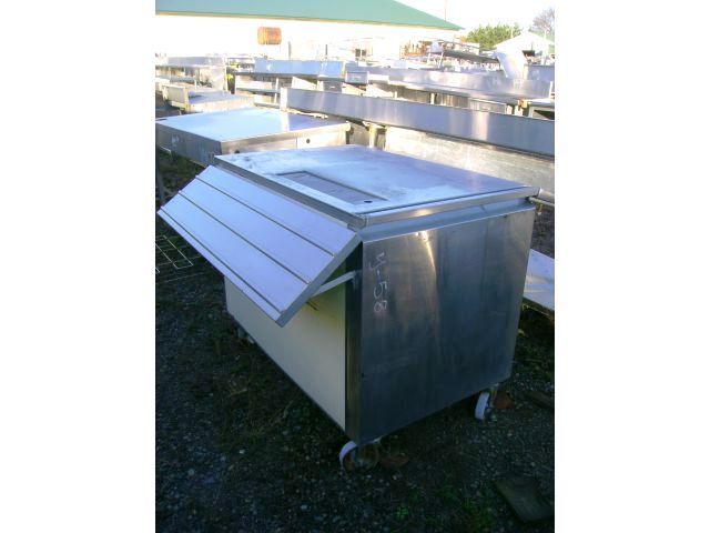STAINLESS STEEL WORK TABLE WITH 2 UNDERSHELVES ON CASTERS 44 X 3 - Click Image to Close