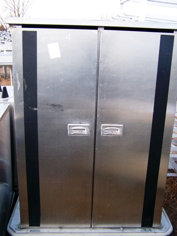 STAINLESS STEEL HOLDING CABINET ON CASTERS