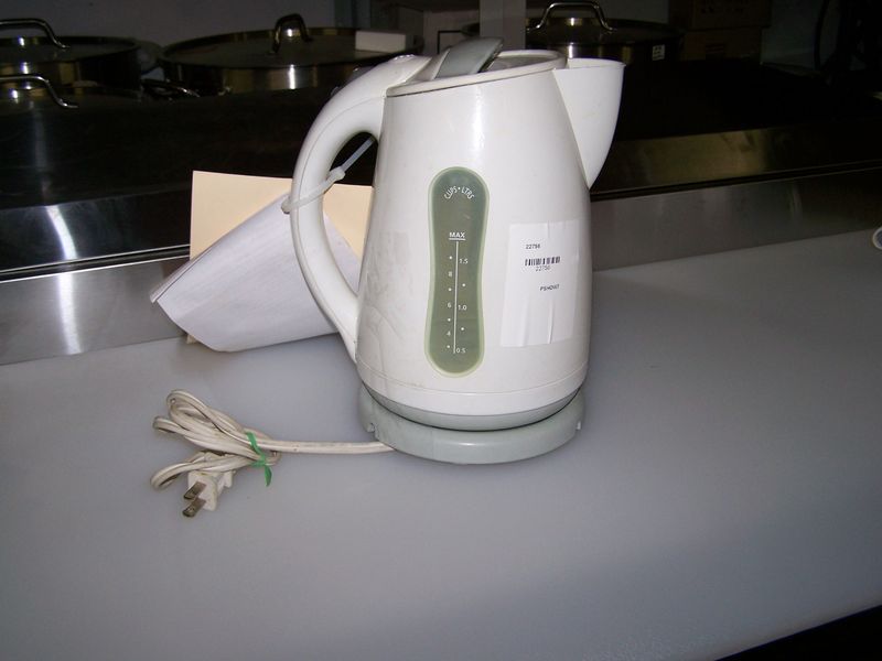 MELITTA KETTLE FOR HEATING WATER OR COFFEE WITH WARMER - Click Image to Close