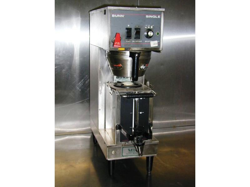 BUNN SINGLE COFFEE BREWER WITH PORTABLE SERVER WITH HOT WATER DI [13237] -  $695.00 : A-Z Restaurant Equipment, Buy - Sell - Trade