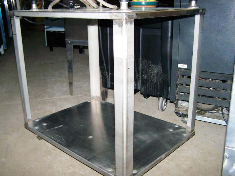 STAINLESS STEEL CART ON CASTERS - Click Image to Close