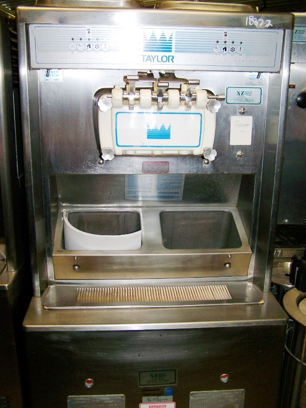 18-20Kg Per Hour CE Commercial Soft Serve Ice Cream Machine TT-I94D Chinese  restaurant equipment manufacturer and wholesaler