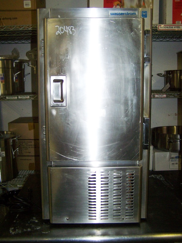 WASSERSTROM SINGLE DOOR REFRIGERATED DISPLAY - Click Image to Close