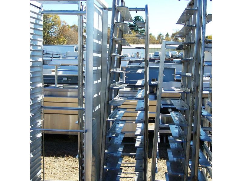 FULL SIZE SHEET PAN RACK ON CASTERS 20.5 X 27 X 70 - Click Image to Close