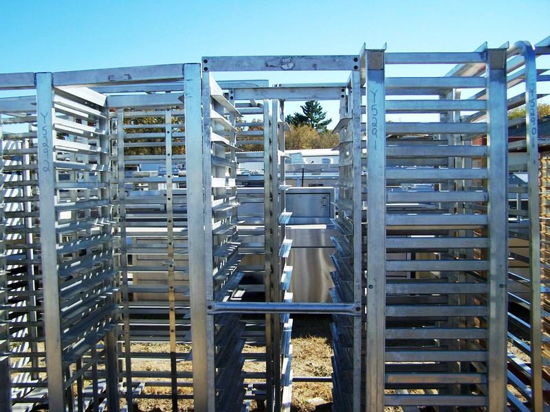 FULL SIZE SHEET PAN RACK ON CASTERS 20.25 X 28 X 67 - Click Image to Close