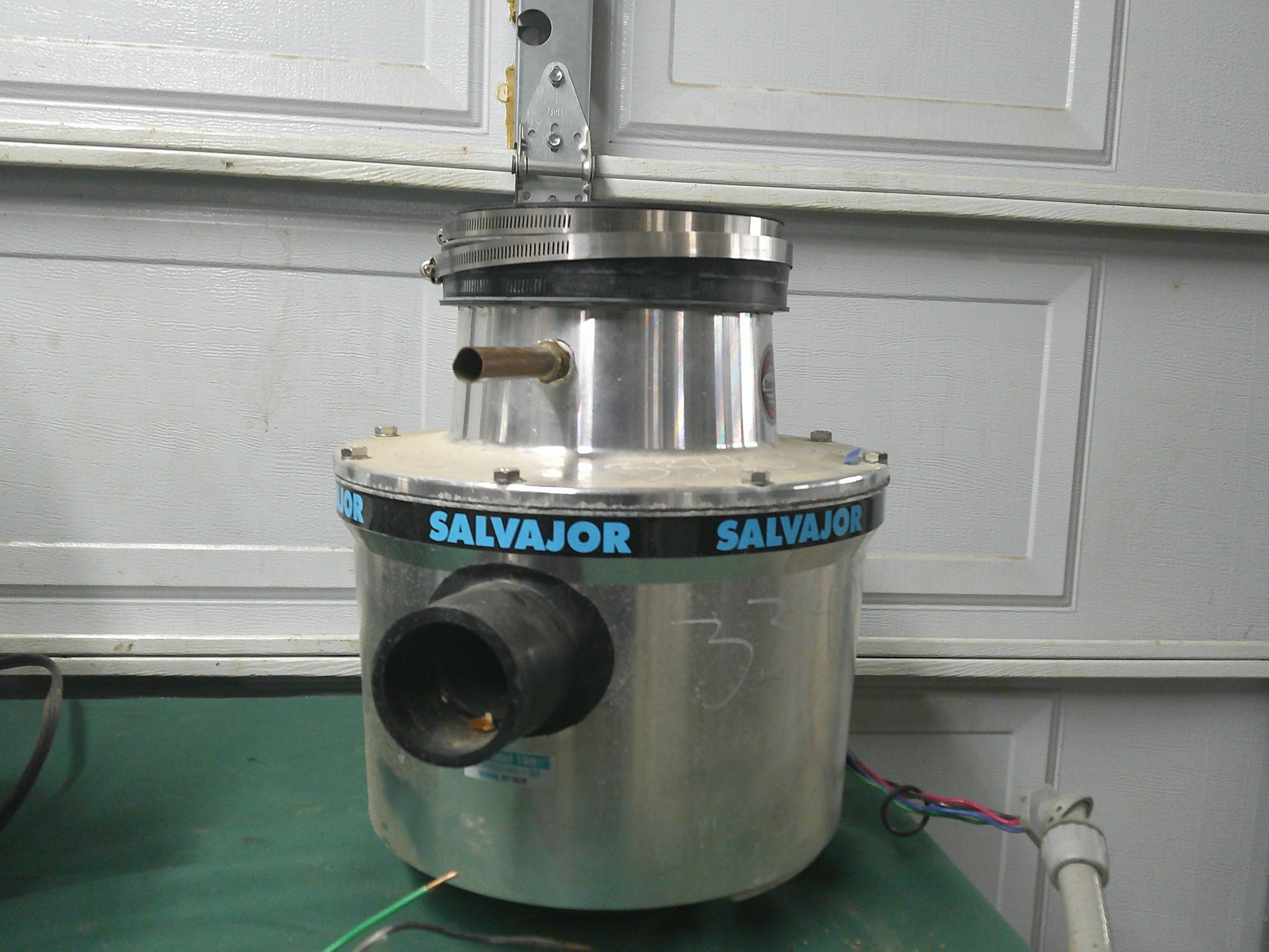 SALVAJOR GARBAGE DISPOSAL