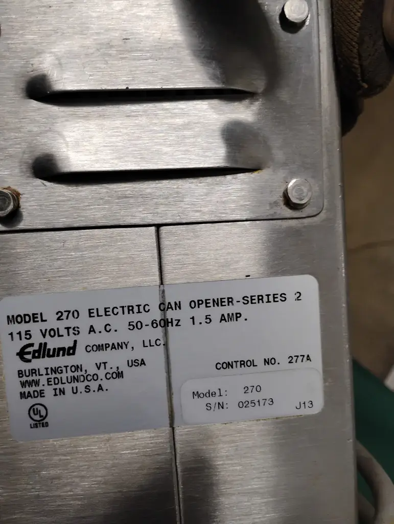 EDLUND ELECTRIC CAN OPENER