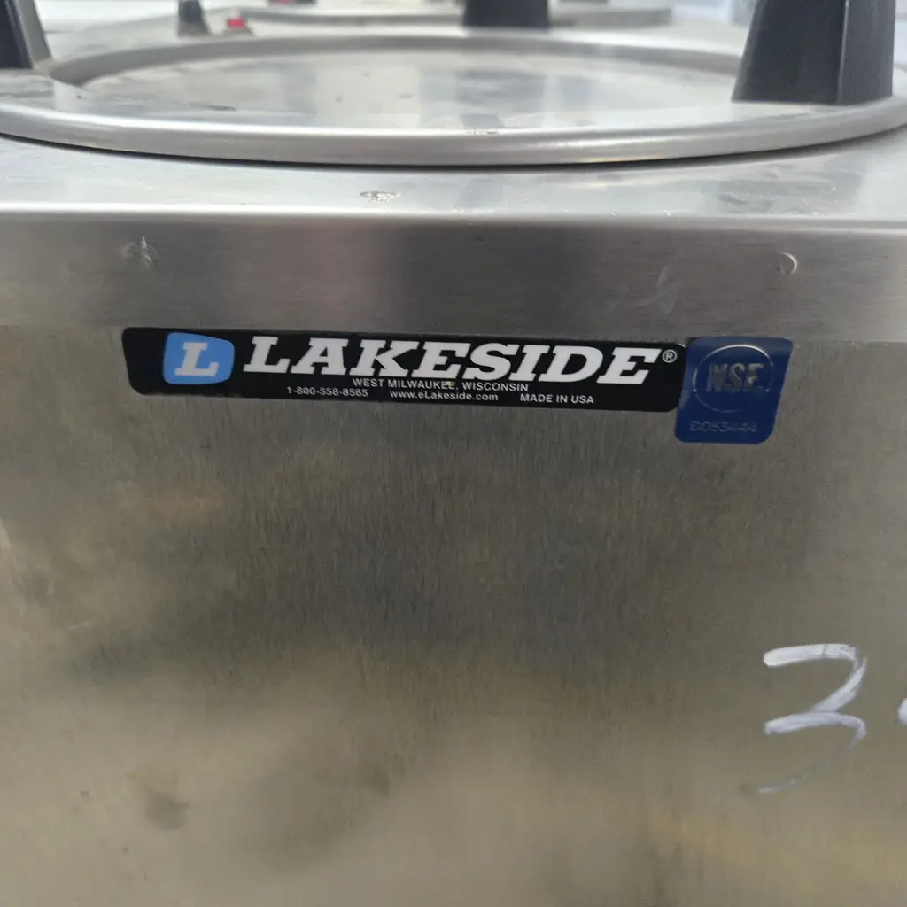 NEW LAKESIDE HEATED LOWERATOR
