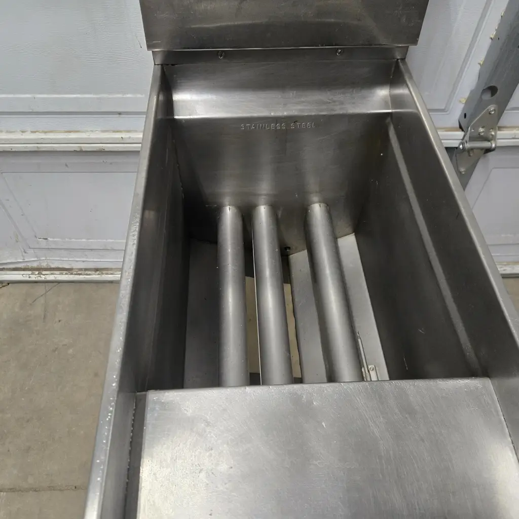 PITCO 2 BASKET FRYER