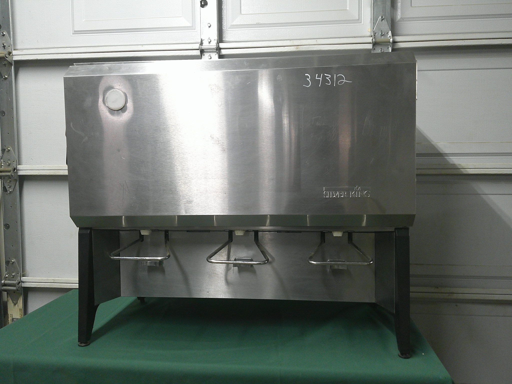 SK MAJESTIC MILK DISPENSER