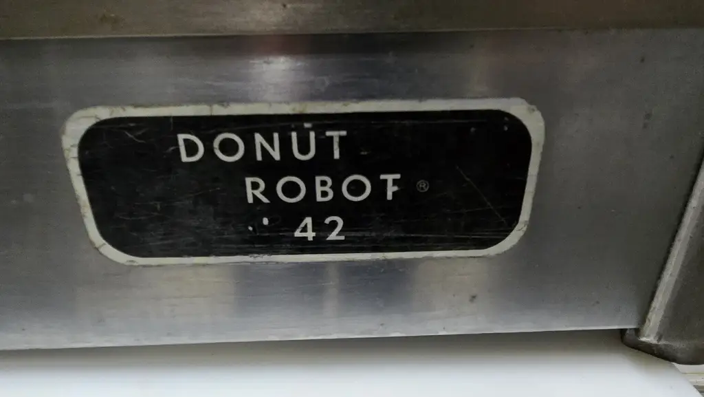 BELSHAW COUNTERTOP DONUT MAKER