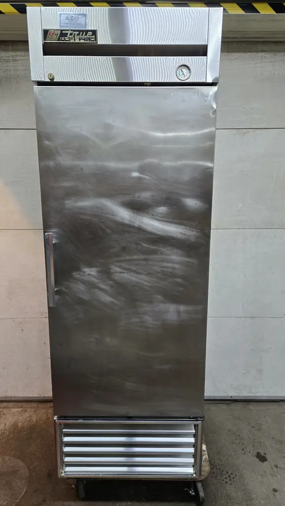 TRUE 1 DOOR FREEZER