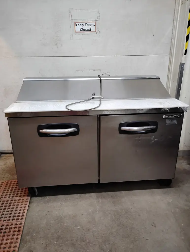 NOR-LAKE 60IN PREP TABLE