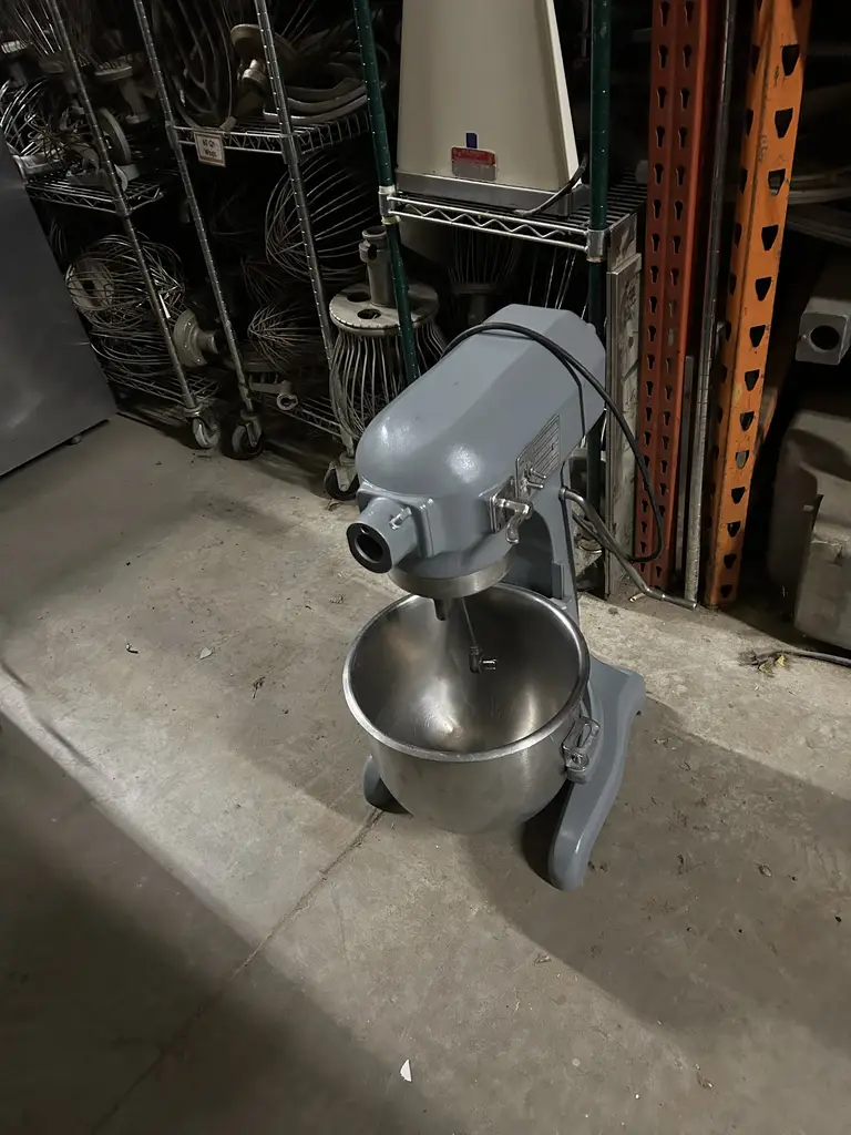 HOBART 20QT MIXER
