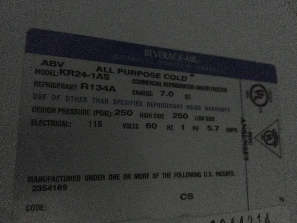 BEVERAGE AIR 1 DOOR COOLER