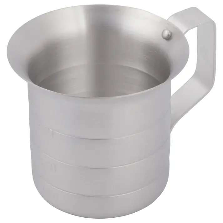 .5 QT MEASURING CUP